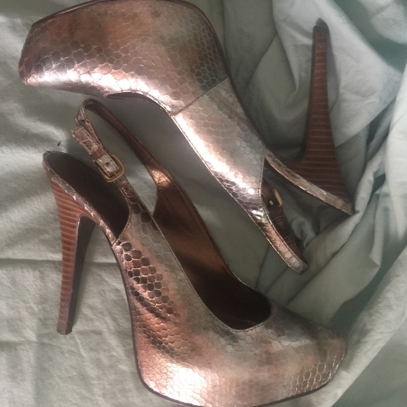 Platform Slingbacks - Picture 8 of 8